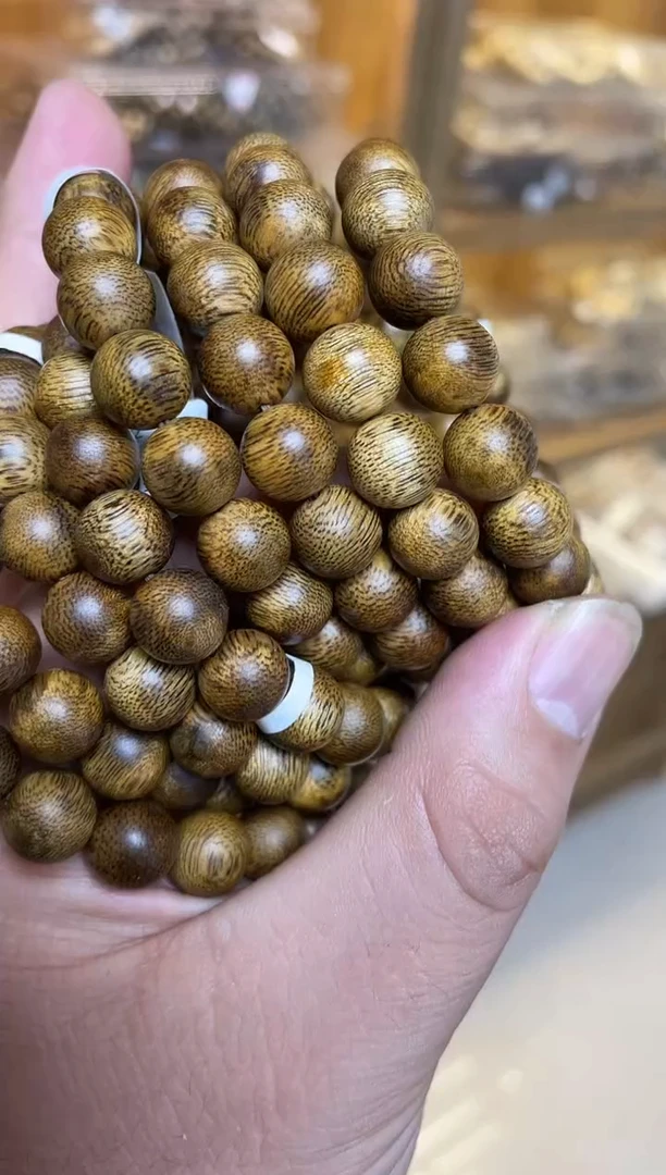 【闪购商品】沉香手串1莺歌绿圆珠单圈1.0多样性发其一