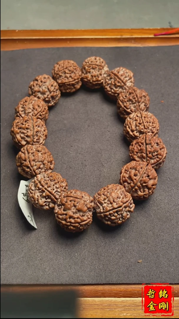 【闪购商品】金刚菩提手串原生态六瓣C073