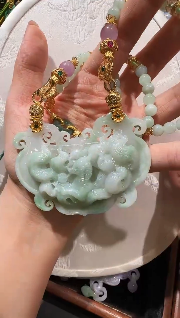 【闪购商品】翡翠颈饰未镶嵌国风