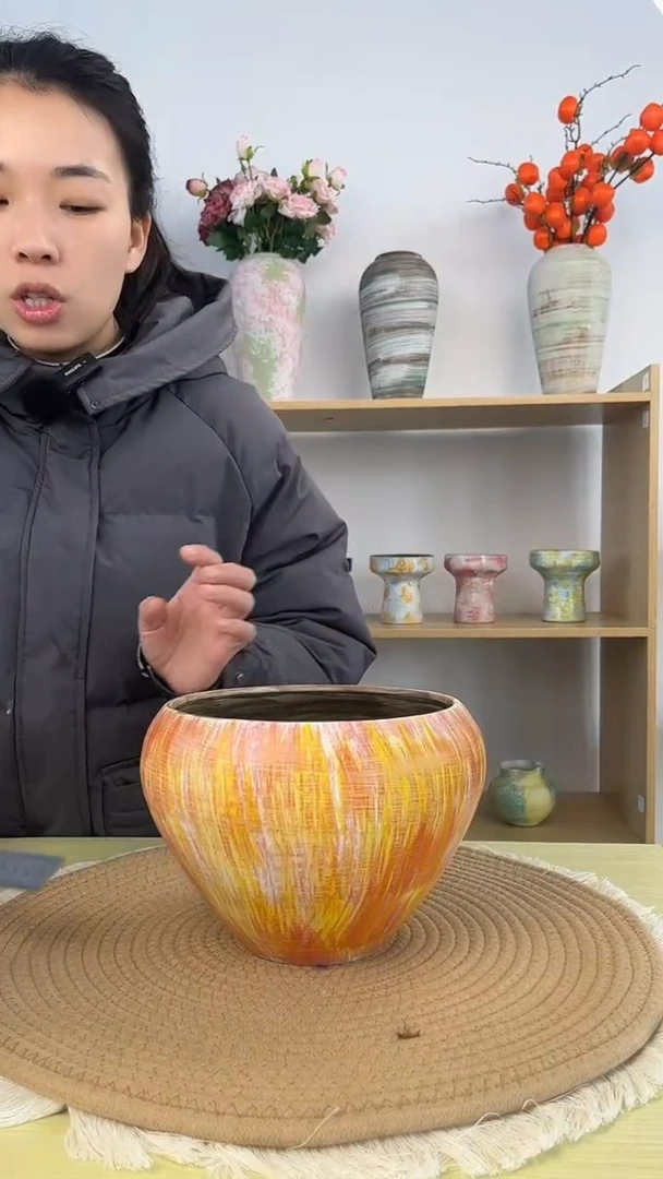 景德镇手作花瓶高15口17无孔