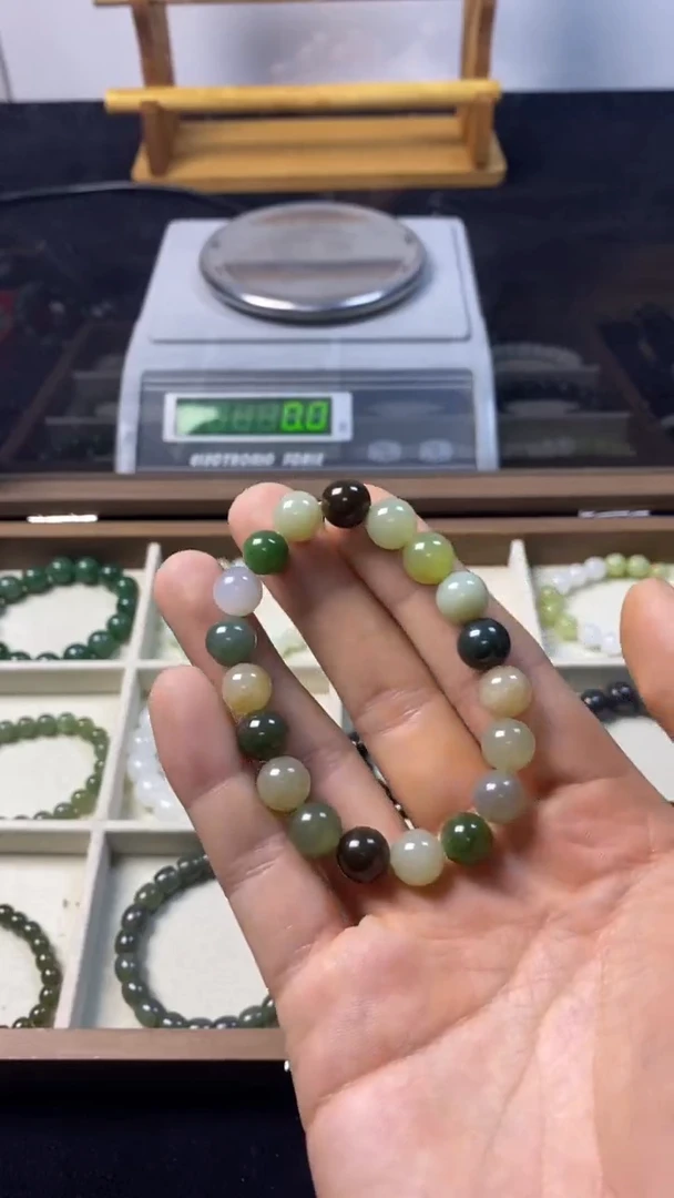 未镶嵌手串和田玉主播推荐！！