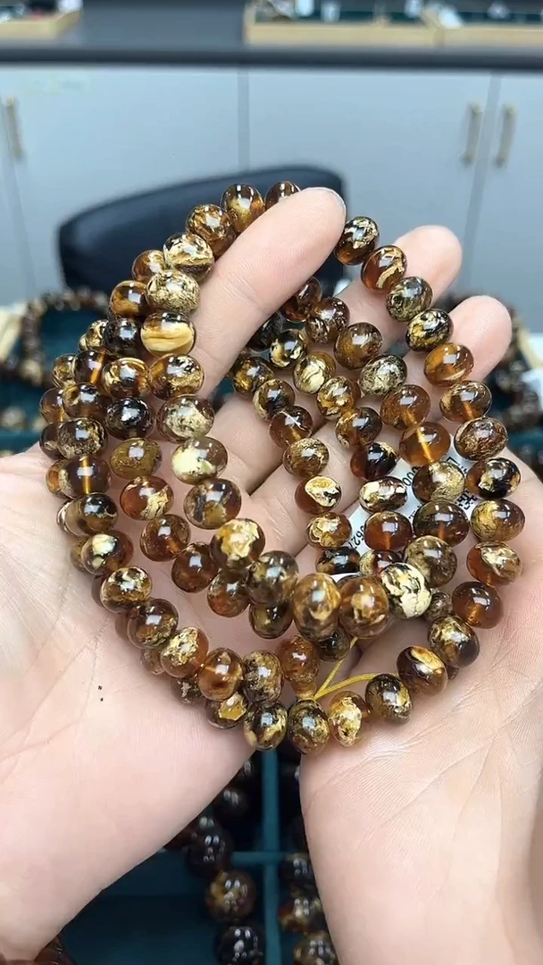 裸石琥珀未镶嵌香*抚顺琥珀溶洞10+多样性发其一