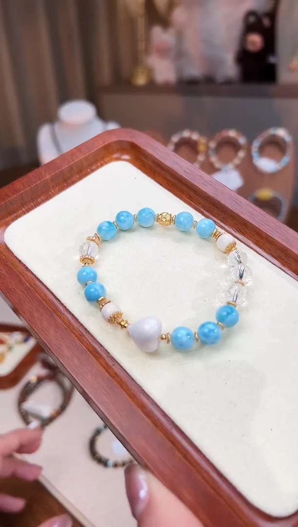 未镶嵌针钠钙石（海纹石）手链h****(多样性发一