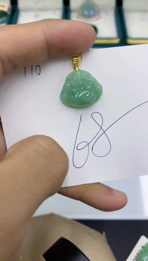 颈饰未镶嵌翡翠111111111