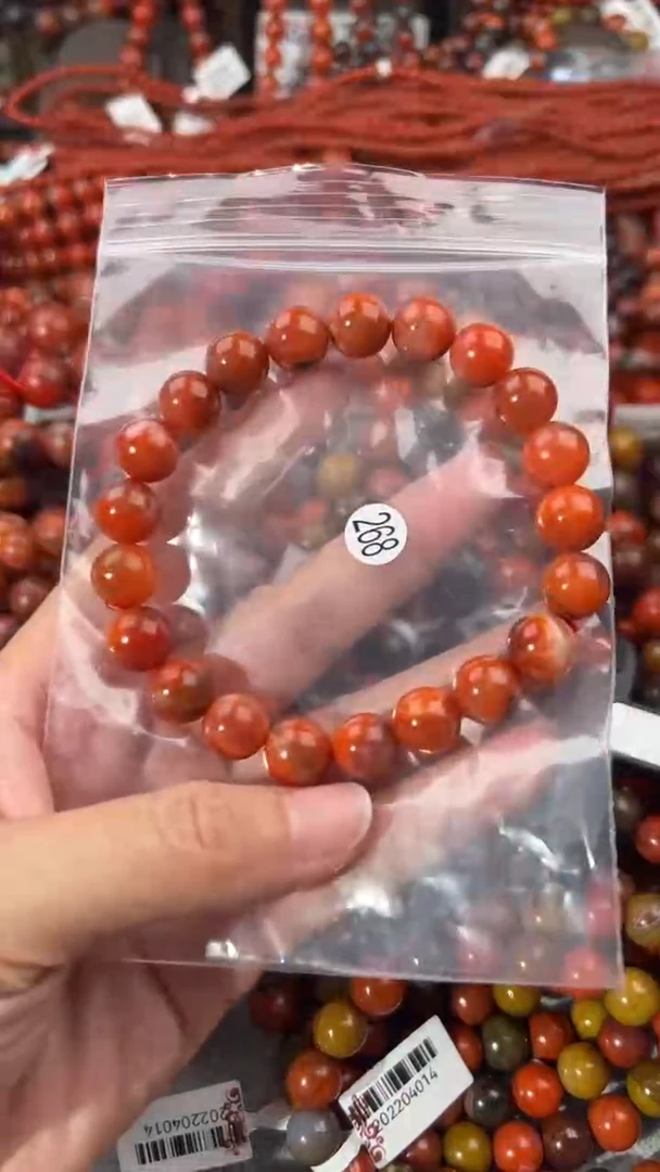 南红玛瑙手串未镶嵌10+