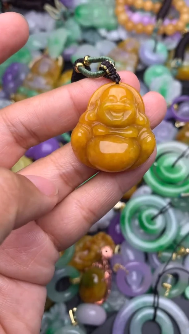 颈饰未镶嵌翡翠天然缅甸翡翠吊坠