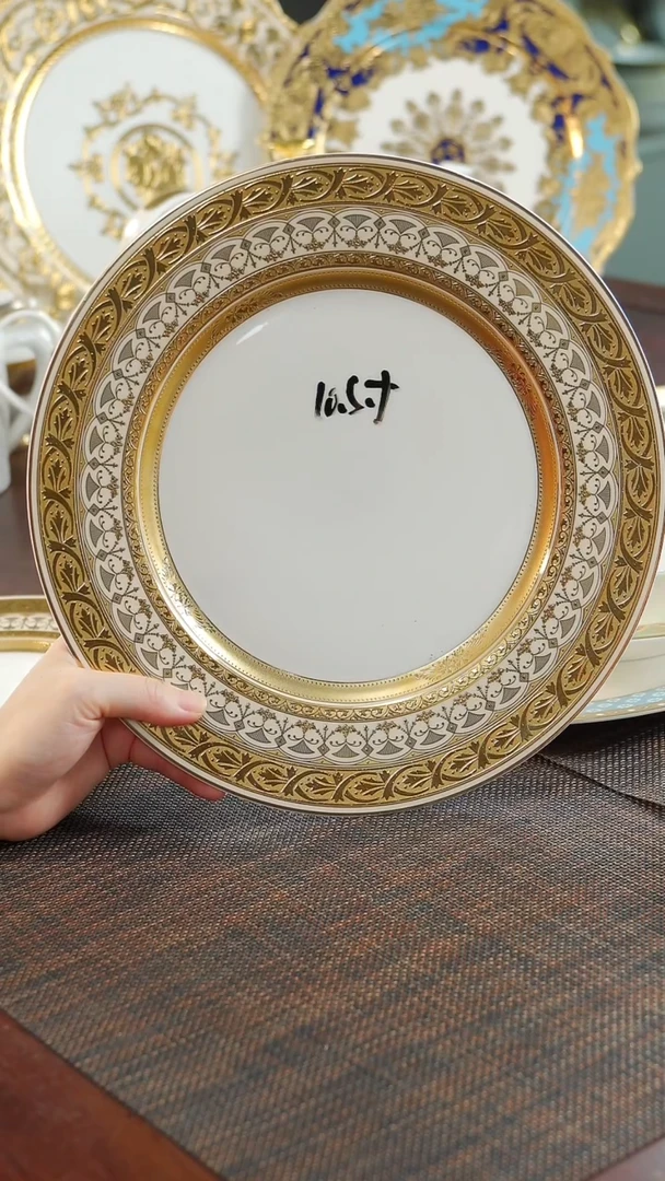 瓷片10.5英寸平盘  福利价