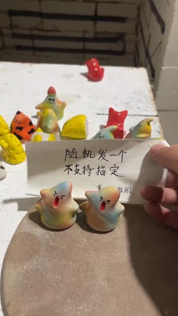 【闪购商品】摆件104纯手工微瑕陶瓷摆件