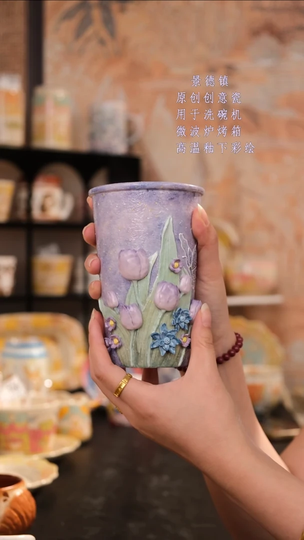 摆件景德镇手工手绘设计师款