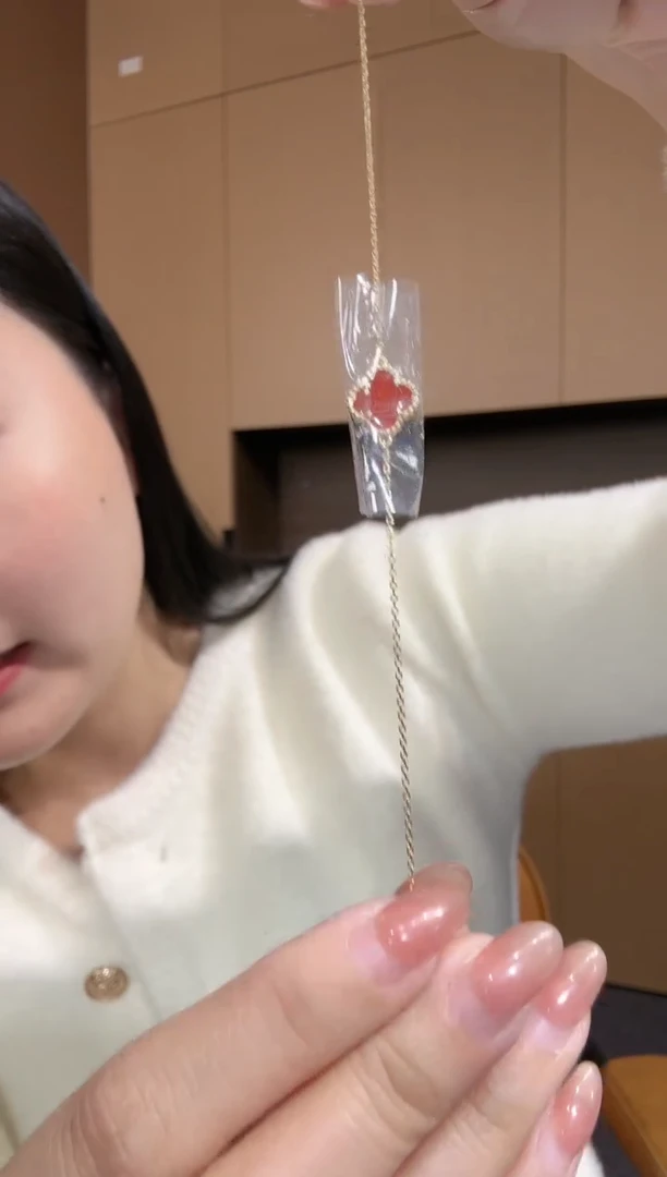 【闪购商品】玛瑙/玉髓手链18K金镶嵌红色k黄，小号单花手链GHJ