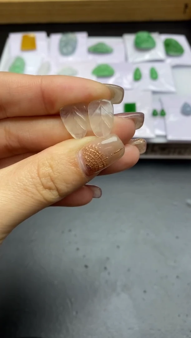 【闪购商品】定制翡翠未镶嵌翡翠毛货~