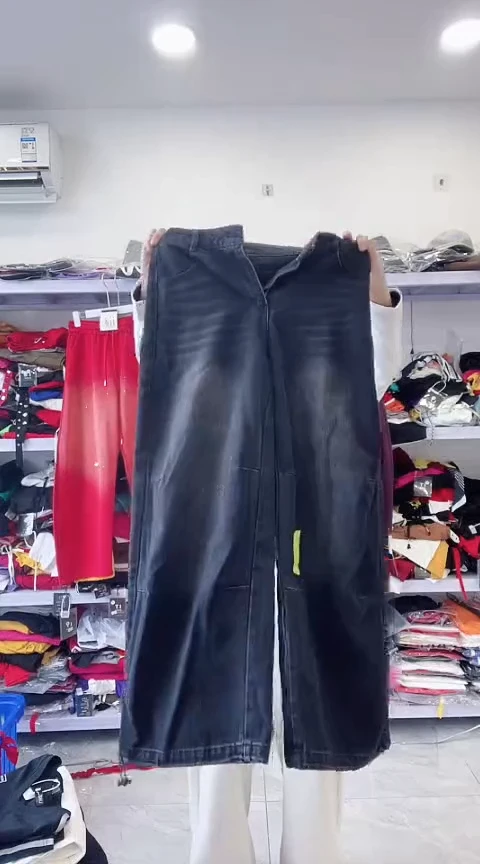 闪电购精品女装107M瑕疵