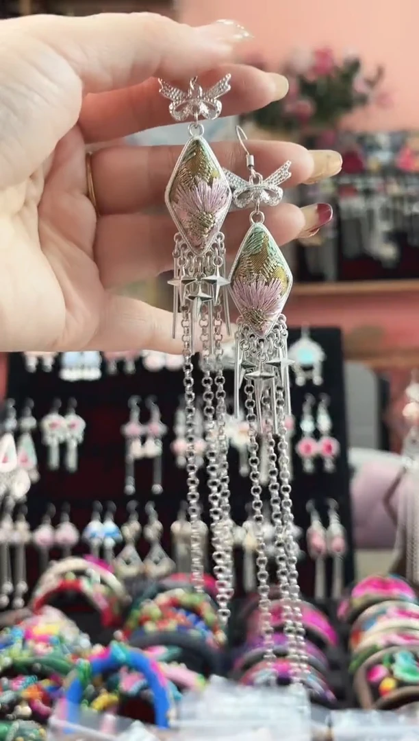 艺枝独绣手工饰品152