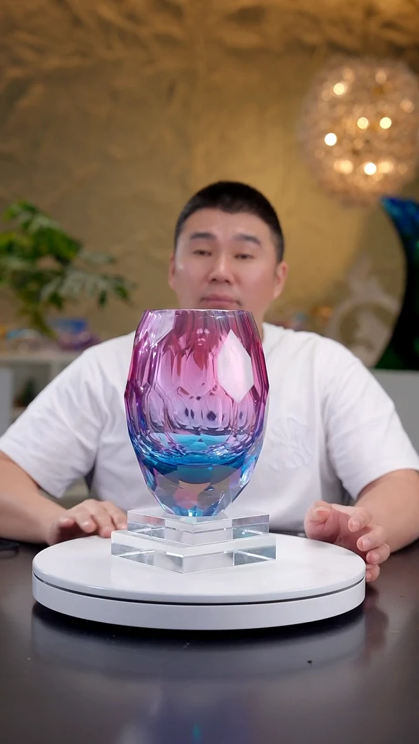 摆件金红蓝切面花器