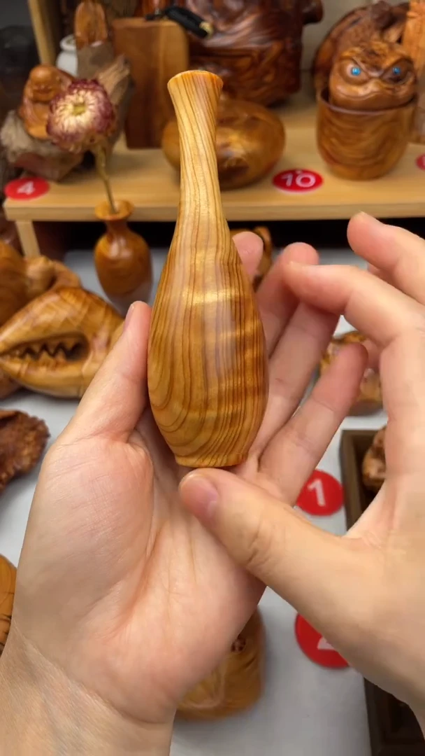 木太行崖柏精品龙胆花瓶