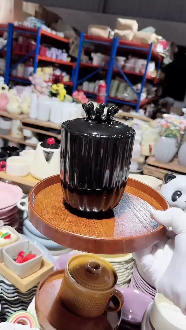 碗黑色皇冠罐子不带托盘微瑕 凑满20元包邮