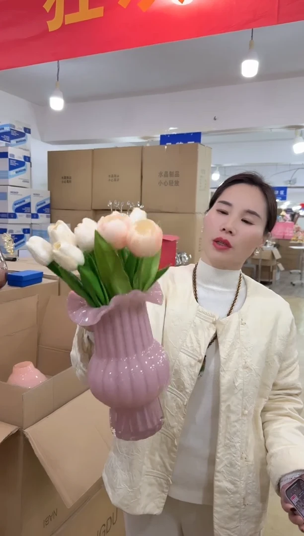 【闪购商品】洛芙花器-6早不带花