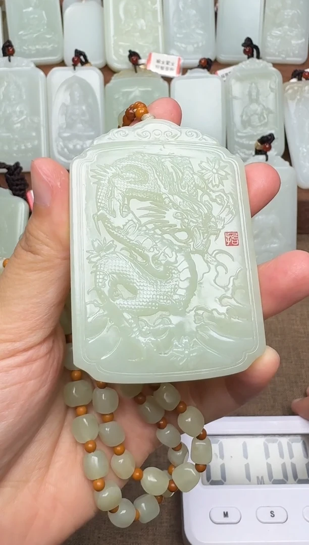 【闪购商品】和田玉颈饰未镶嵌马洪