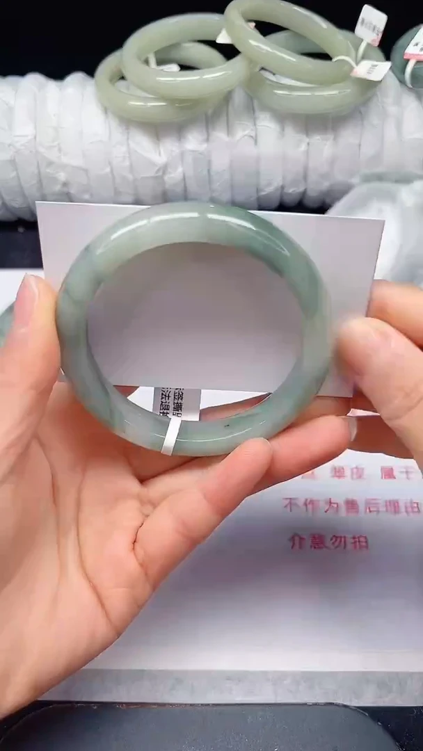 未镶嵌手镯石英质玉61-58/59