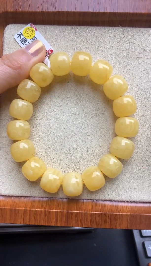 【闪购商品】蜜蜡珠宝奇石未镶嵌25