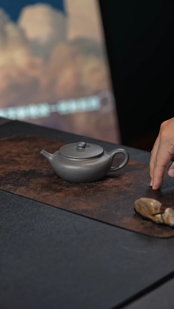 【闪购商品】紫砂茶壶扁晨 11111111111