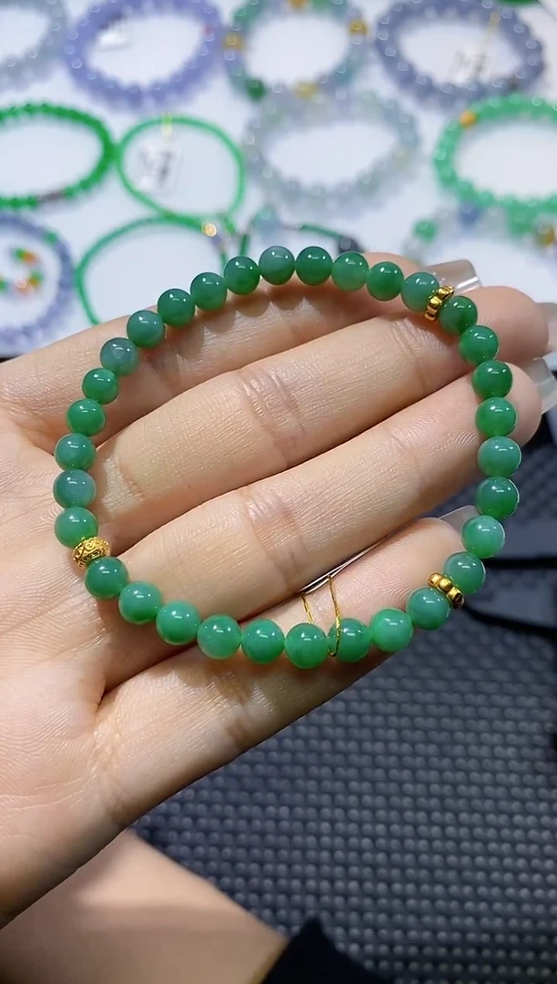 散珠翡翠卡5.5手串
