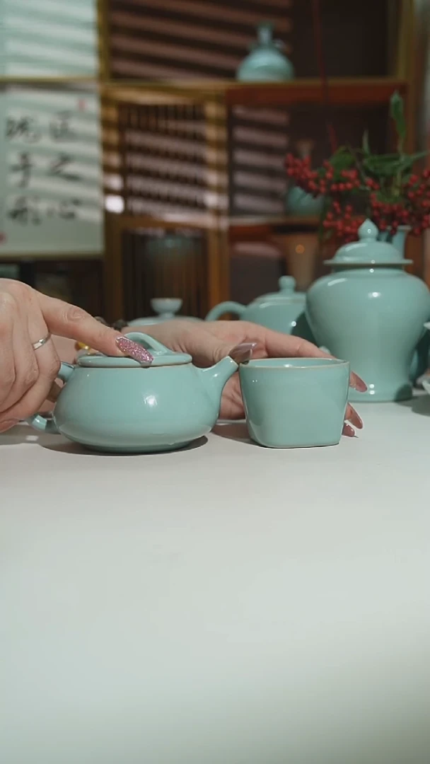珑匠天青支钉石瓢不开片二级一壶一杯