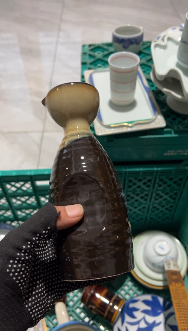 爱****）爱心中古商品默认瑕疵完美主义者慎拍