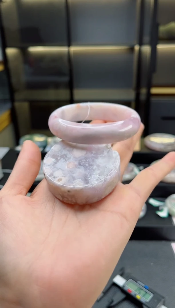 石英质玉手镯未镶嵌58圈口（赠送镯心）3570250