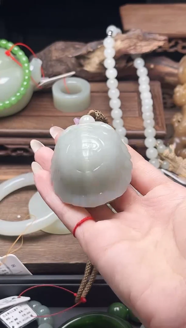 吊坠(不含链)未镶嵌和田玉且末青白 富甲一方9015761