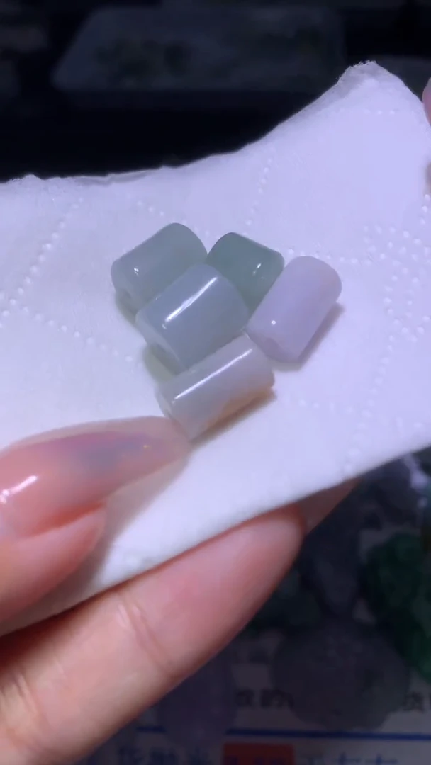 定制翡翠未镶嵌MXX016308