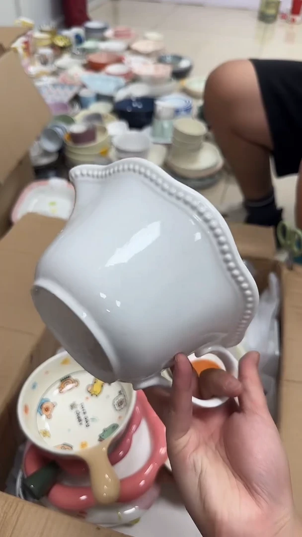 瓷您好，咱家是20包邮