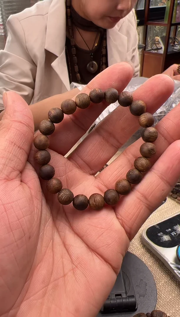 【闪购商品】沉香手串张勺子08圆珠沉水浮多样性发1