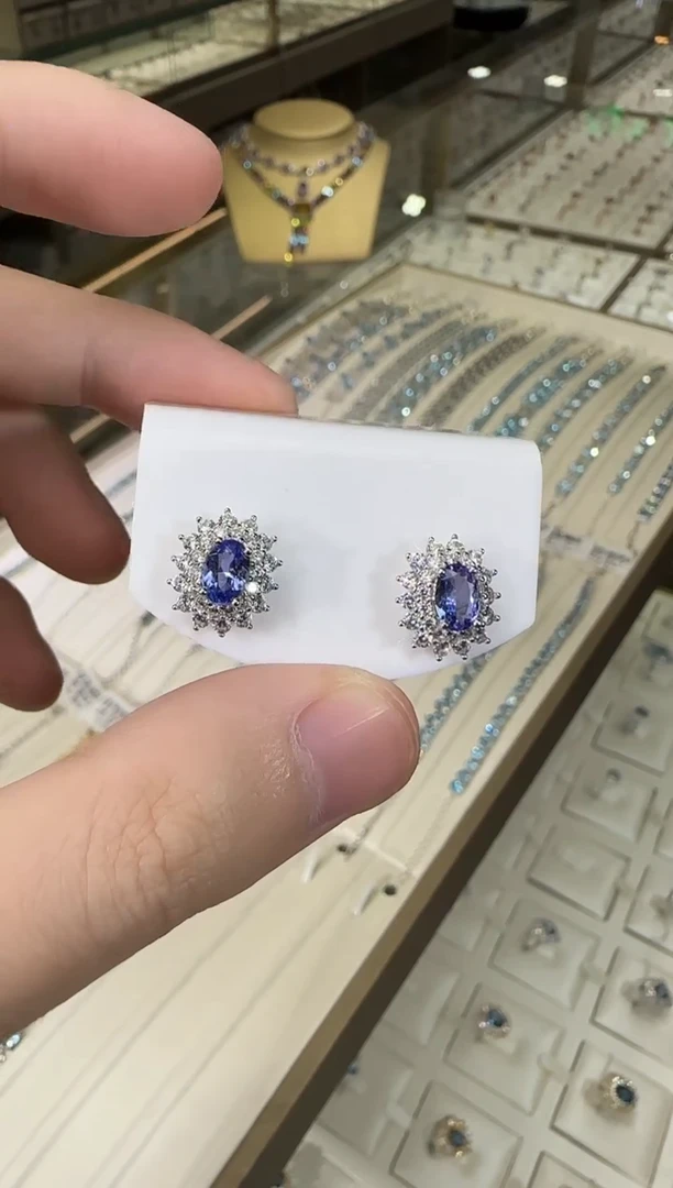 银S925镶嵌耳饰坦桑石6mm+