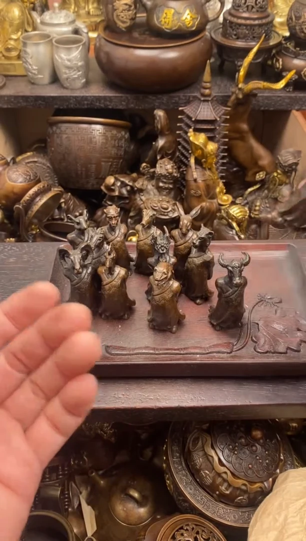 1案台摆件 物品摆件