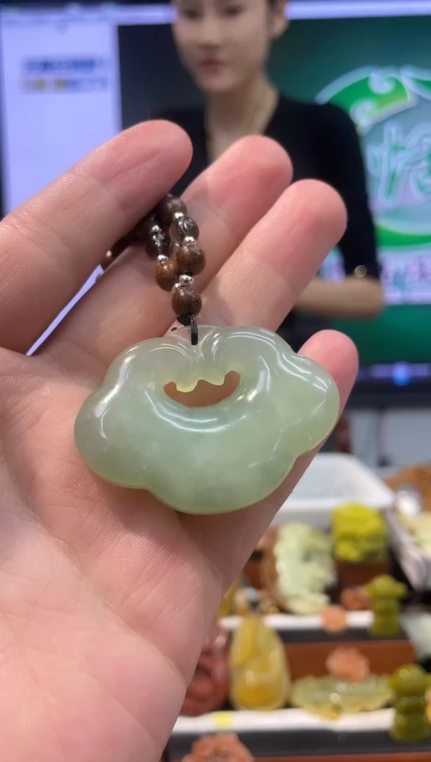【闪购商品】岫玉吊坠未镶嵌·