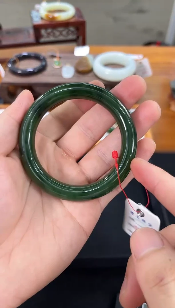 未镶嵌手镯和田玉俄七碧玉 55圈 8