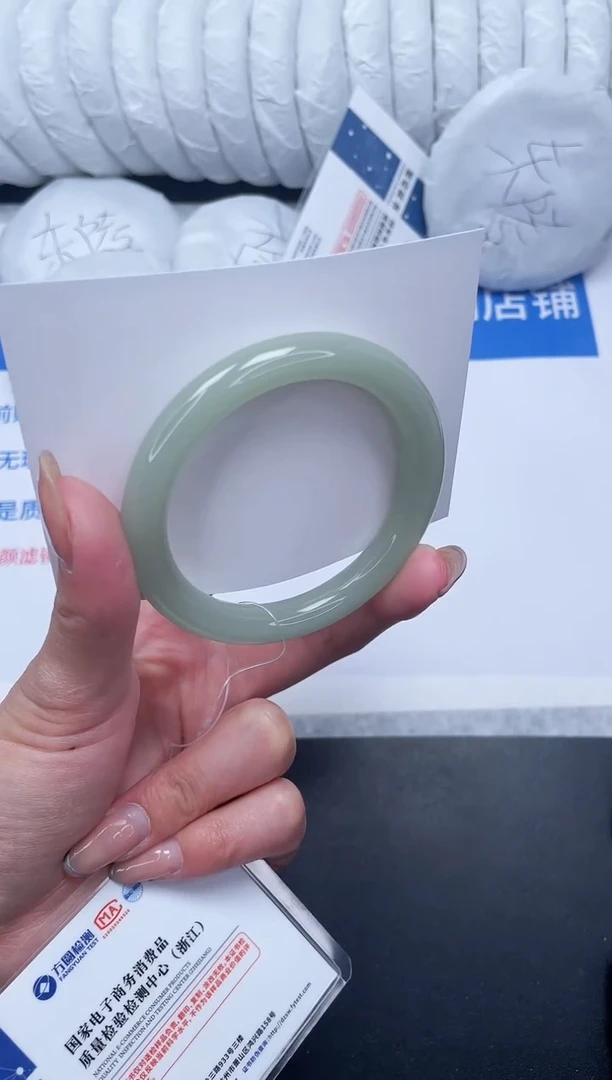 未镶嵌手镯石英质玉167-55.5DY