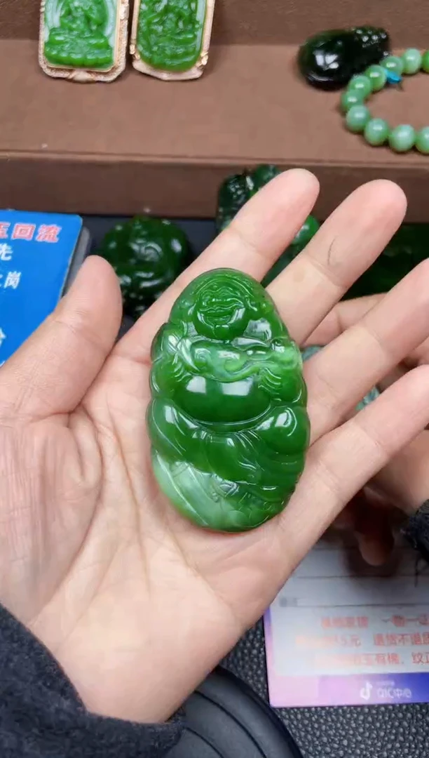 颈饰未镶嵌和田玉F262