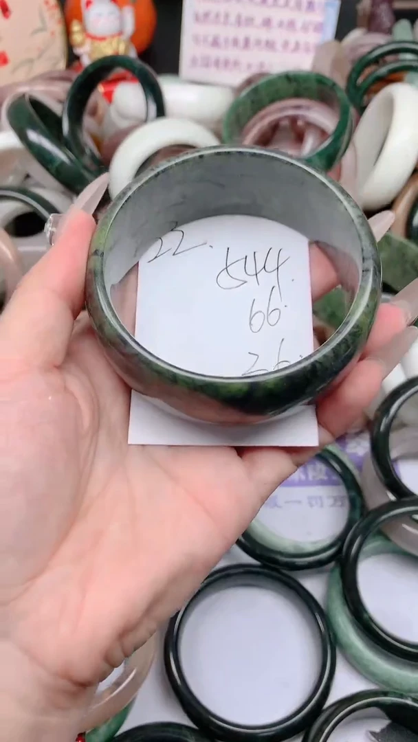 石英质玉手镯未镶嵌544