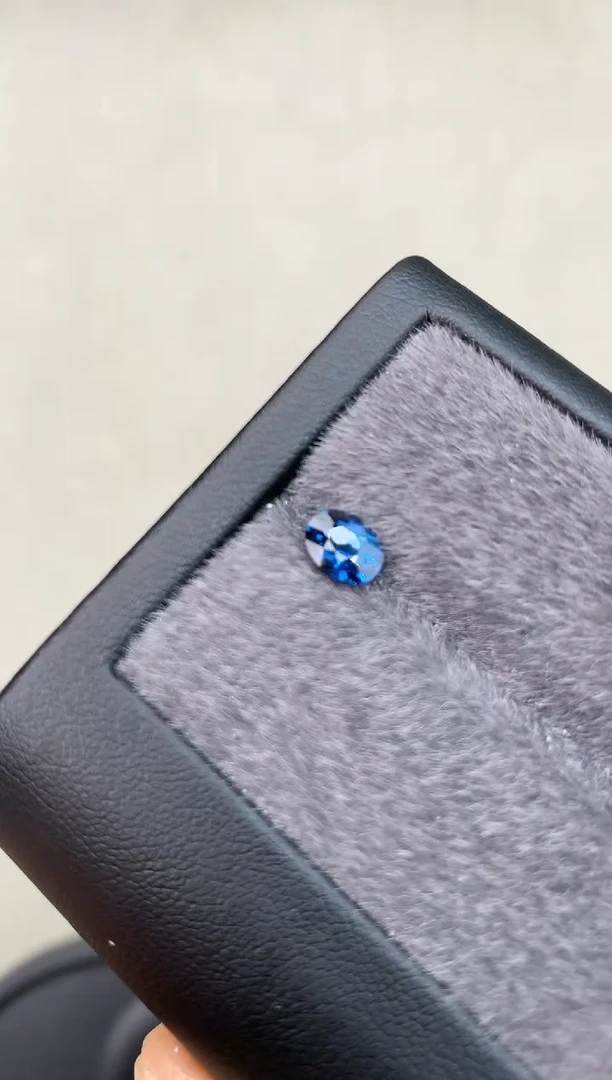 【闪购商品】定制尖晶石裸石未镶嵌0.76ct 尖晶石