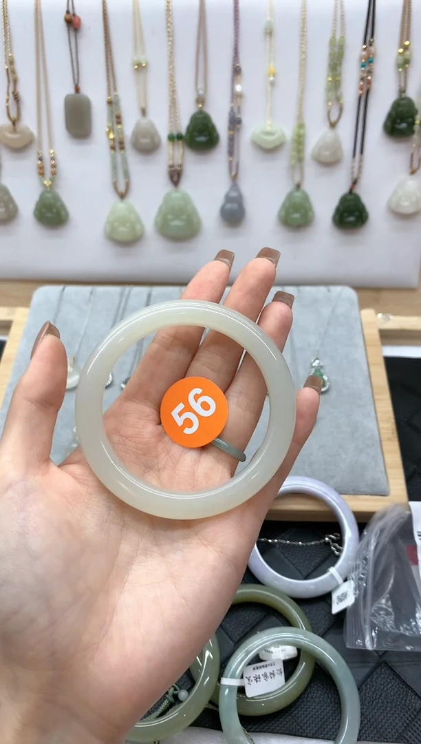 【闪购商品】和田玉手镯未镶嵌手镯4