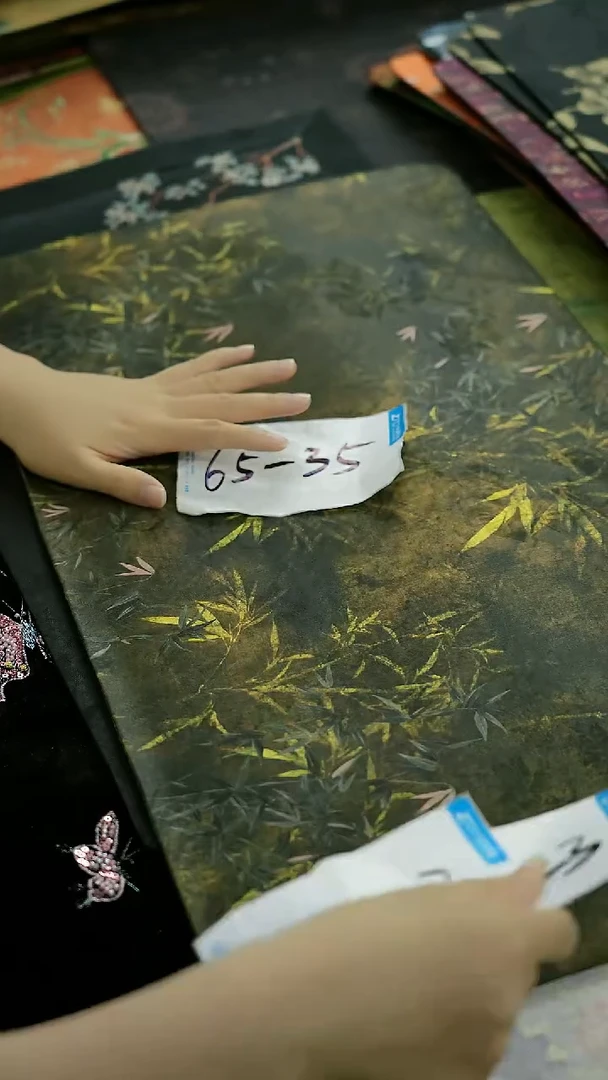 今天香云纱茶席专场