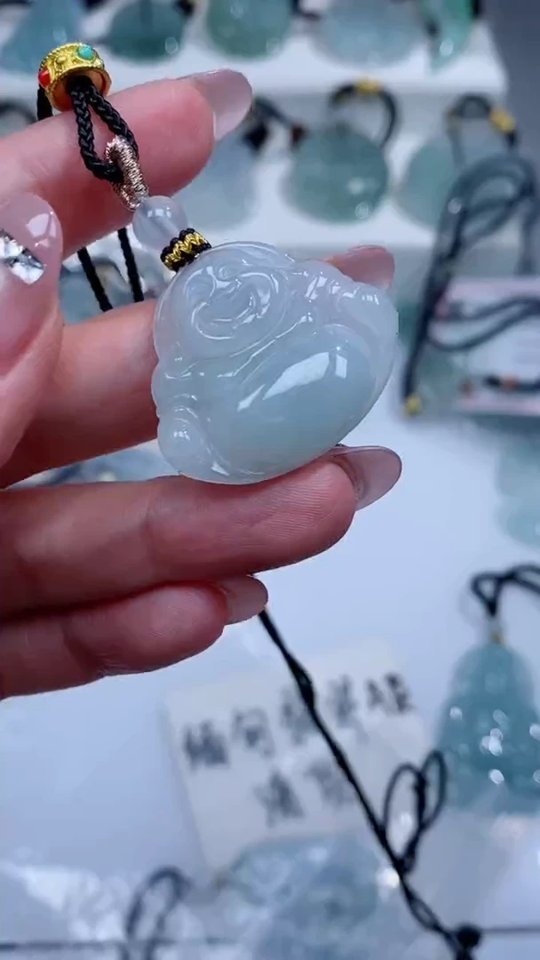 颈饰未镶嵌翡翠吊坠