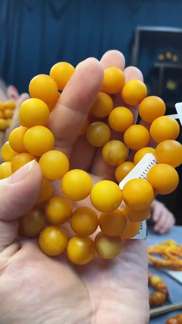 手串琥珀未镶嵌蜜蜡圆珠手串（多样性发其一）