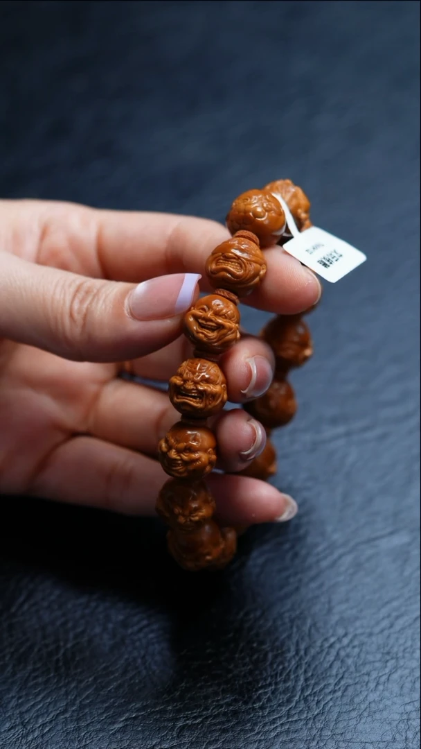 橄榄核吊坠苏工橄榄核