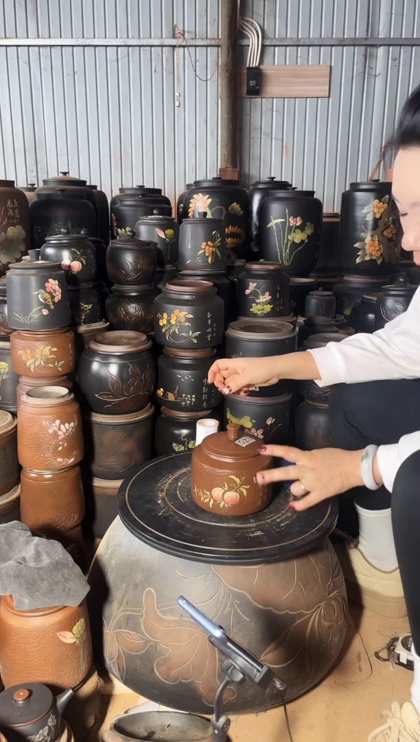 【闪购商品】壶瑕疵茶叶罐 100克古铜色 523