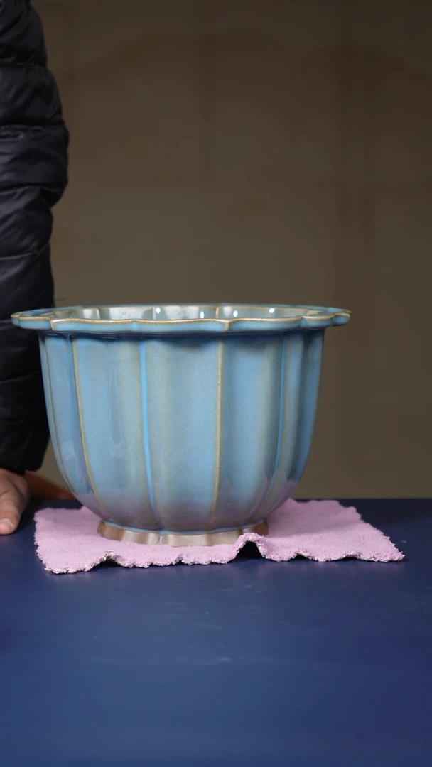 【闪购商品】摆件微瑕钧瓷宋钧釉菱口式花盆