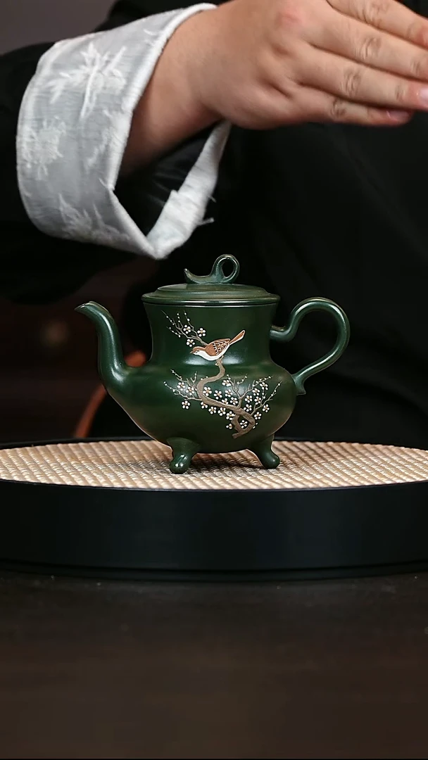 茶壶紫砂三足宫灯