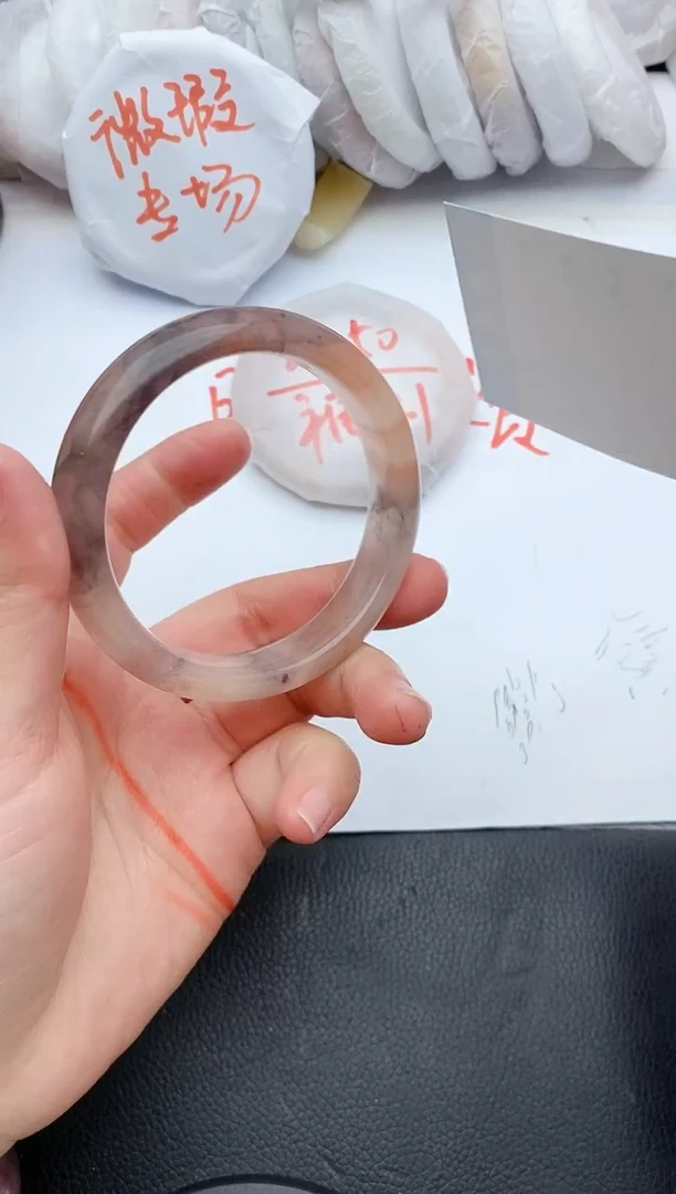 【闪购商品】石英质玉手镯未镶嵌D108+58.5